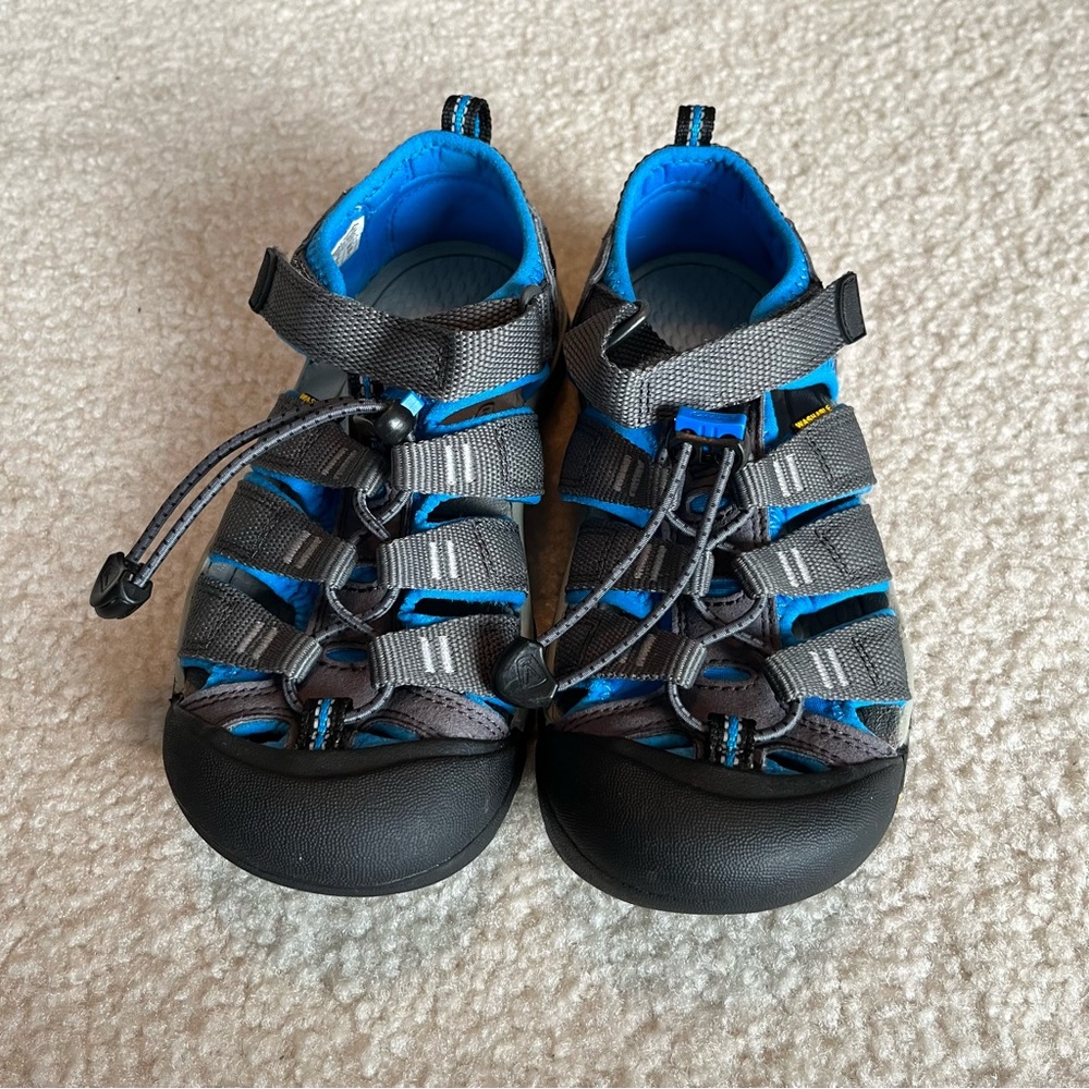 Keen Sandals - Picture 2 of 3